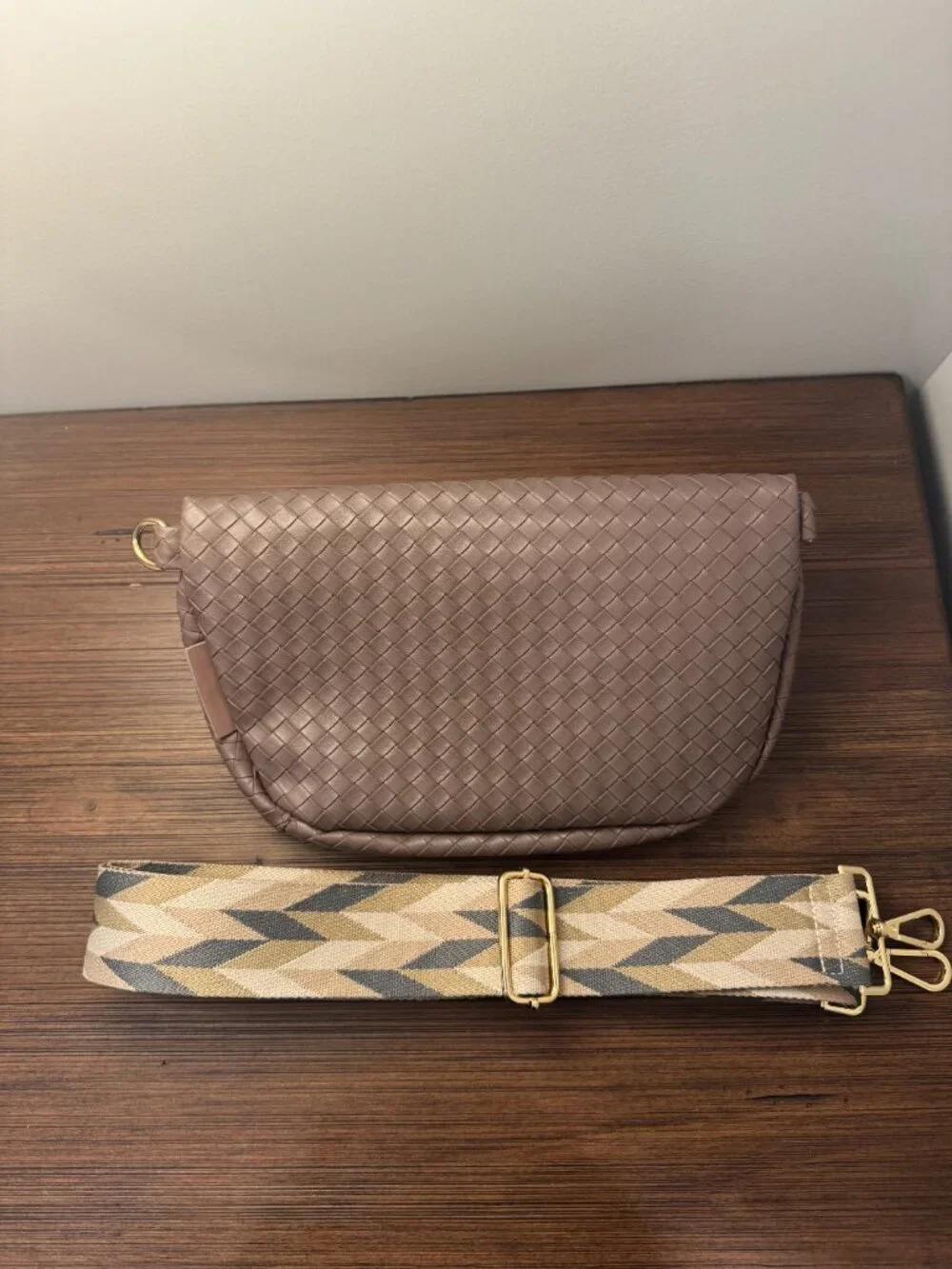 NWOT Modern + Chic Rory Oversized Belt Bag Woven Lavender Haze Crossbody